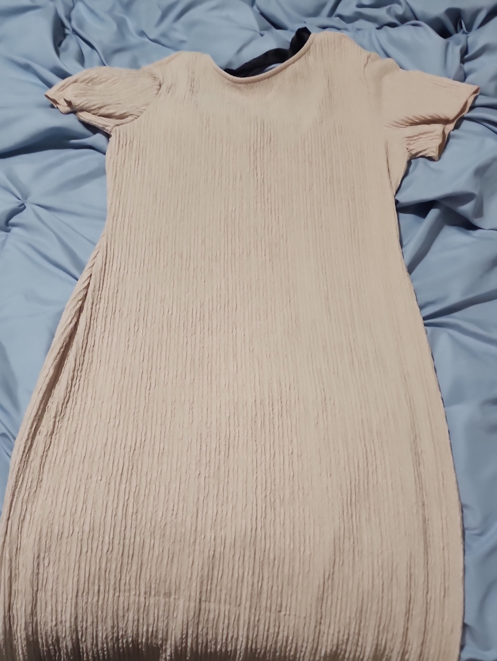 Women’s Cream Textured Maxi Dress tie back  - Minimal Short Sleeve
